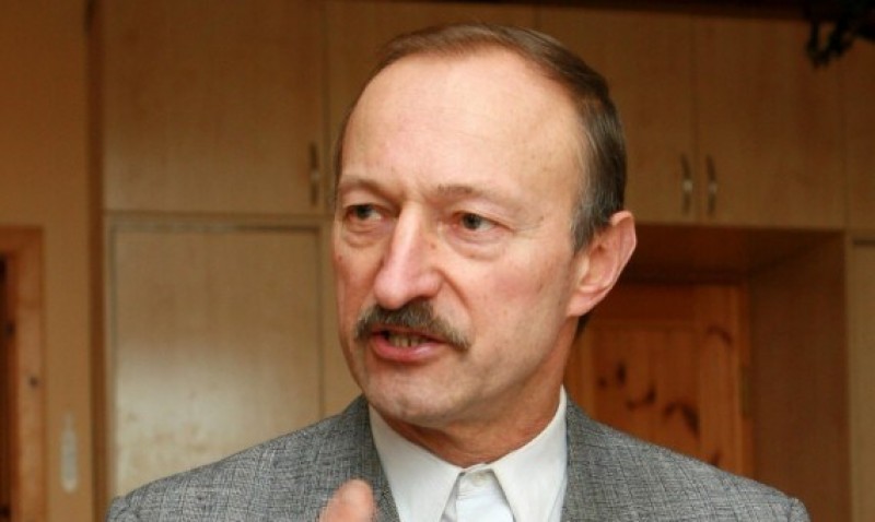 2020-02-02. TAUTA TURI ŽINOTI.